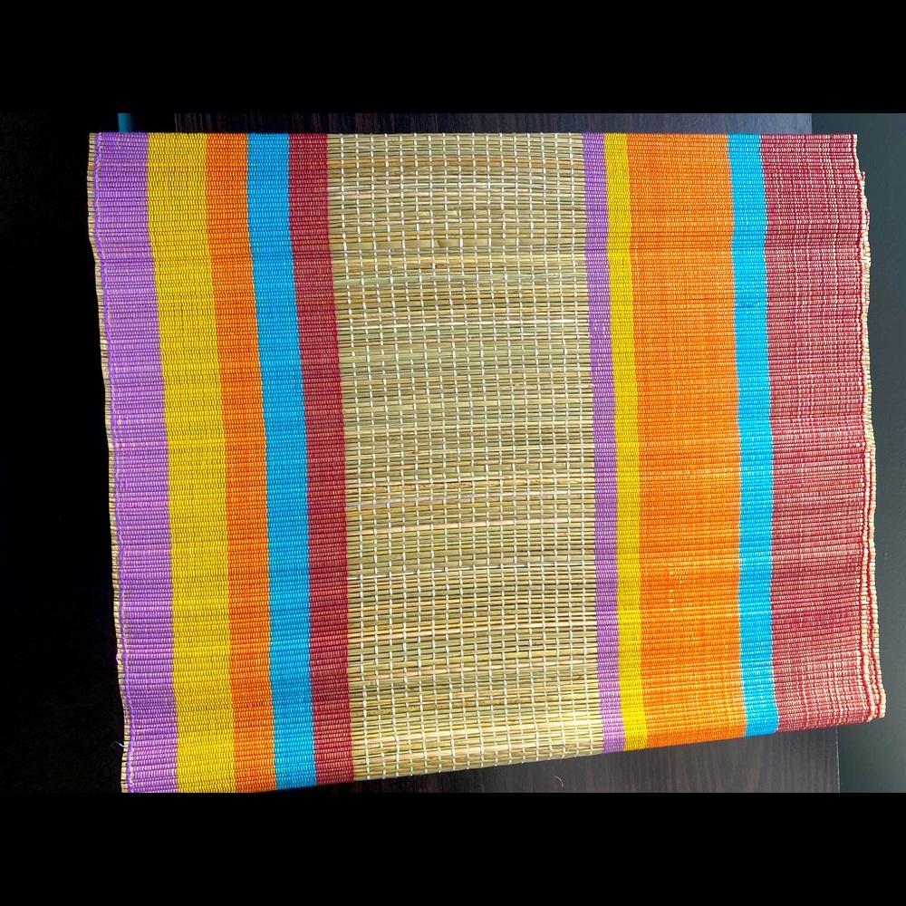 GlobeIn Grassland Midsummer Table Runner NWT